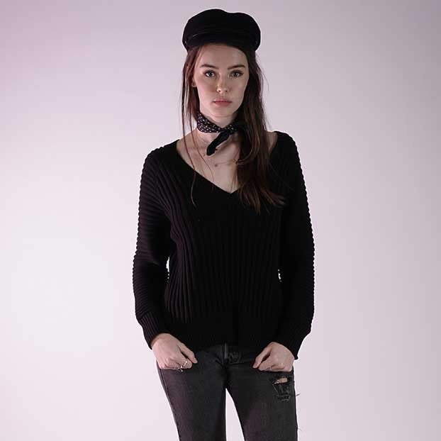 KNOT SISTERS Everyday Sweater- Black