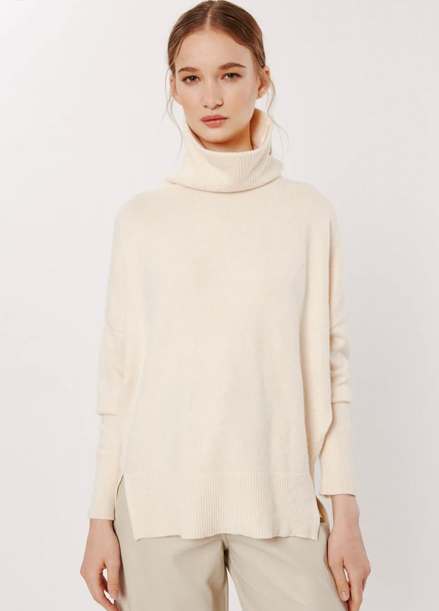 DELUC Trento Turtleneck