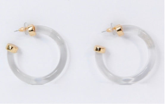 PETIT MOMENTS Acrylic Hoop Earrings- clear