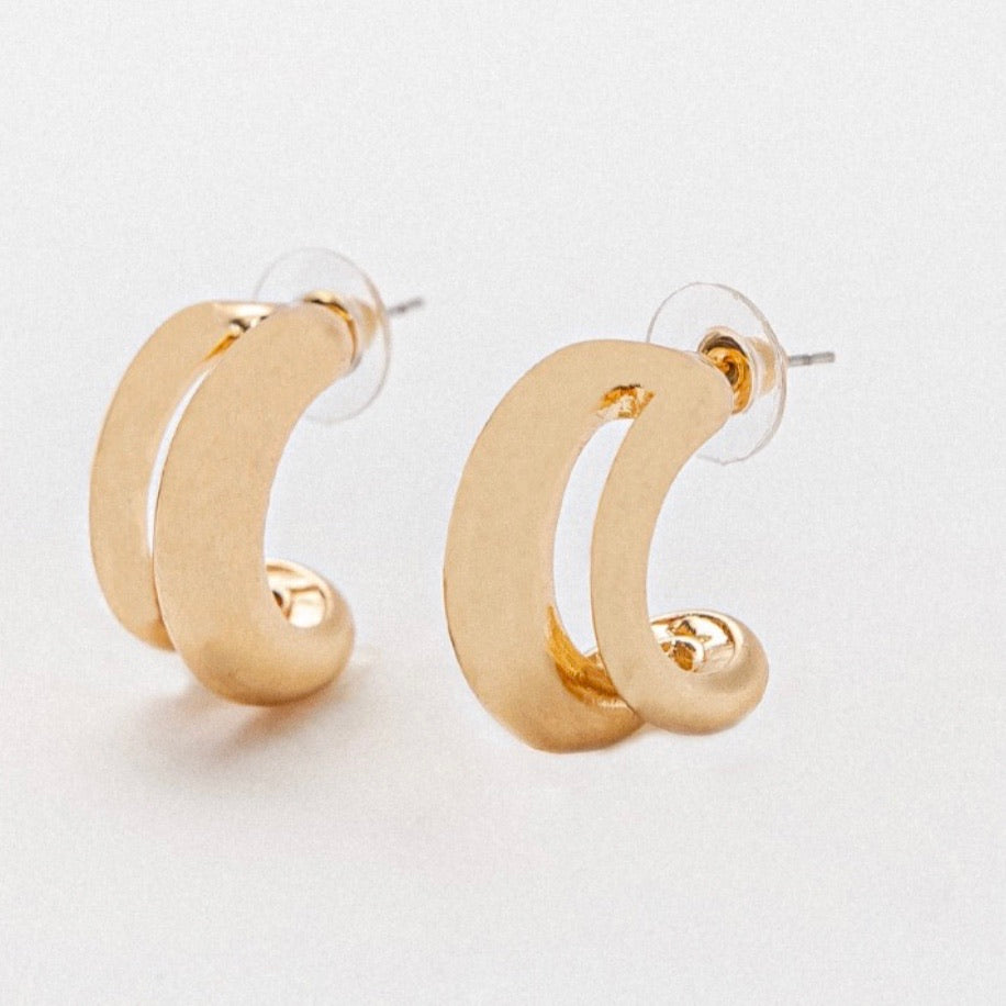 PETIT MOMENTS Talon Earrings