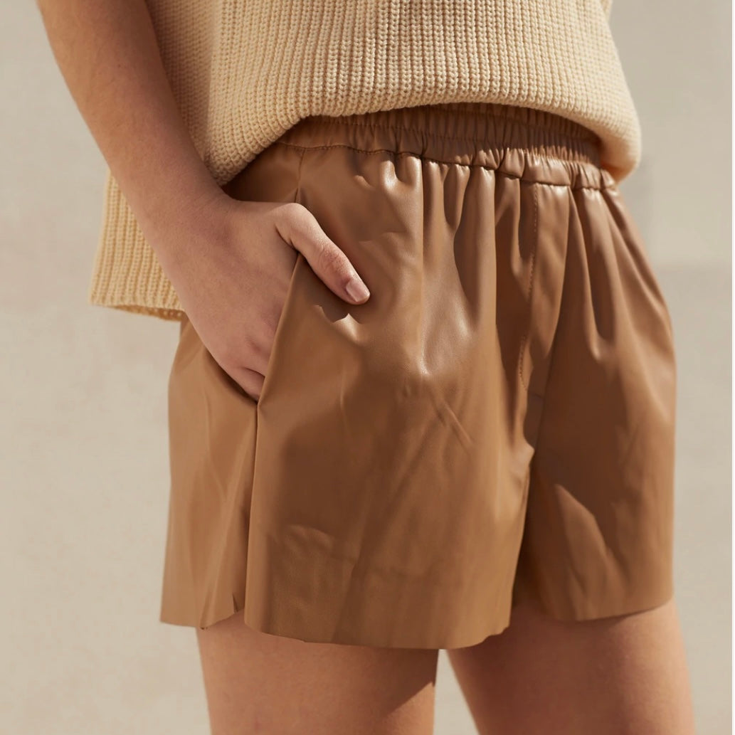 DELUC Paula Short