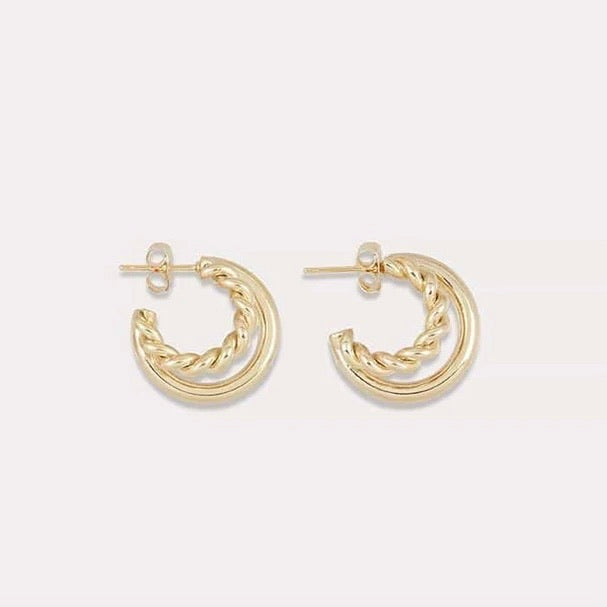 PETIT MOMENTS Kingsley Hoop Earring