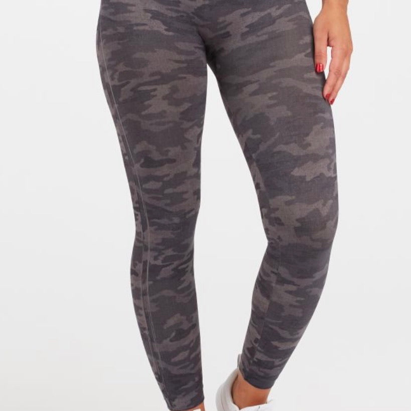SPANX Look At Me Now Leggings- Heather Camo – Pretty B. Clothing